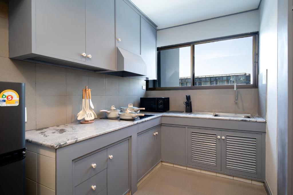 Capitel Rama 4 - Resim 24