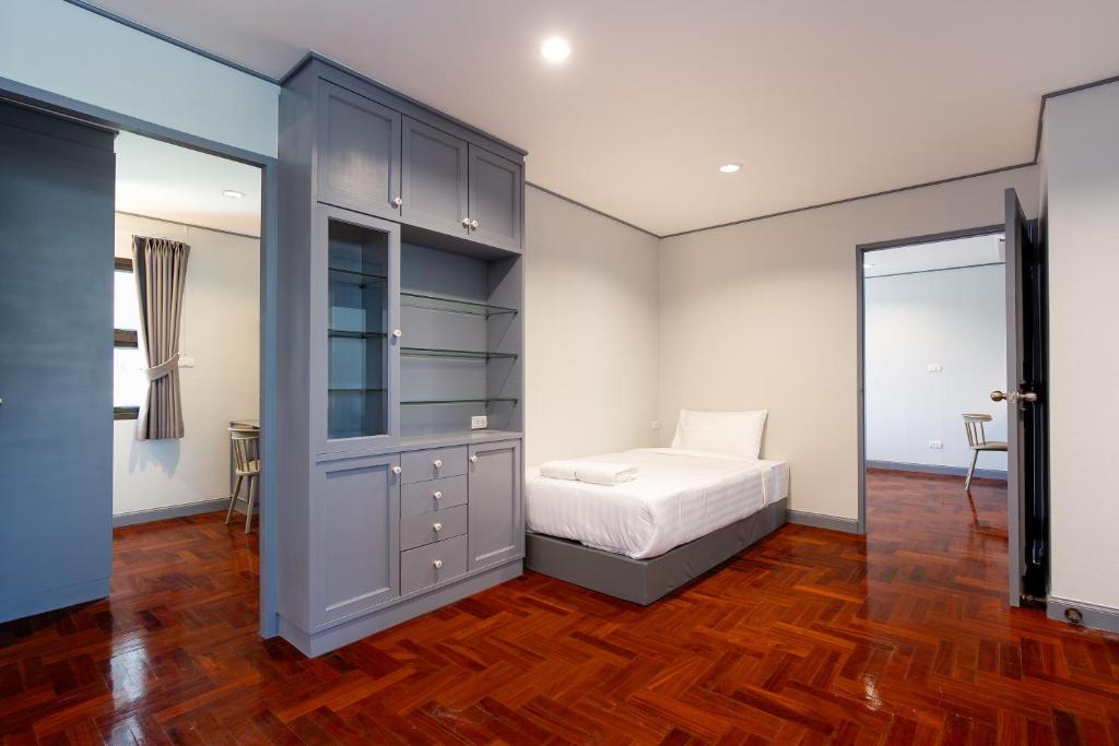 Capitel Rama 4 - Resim 23