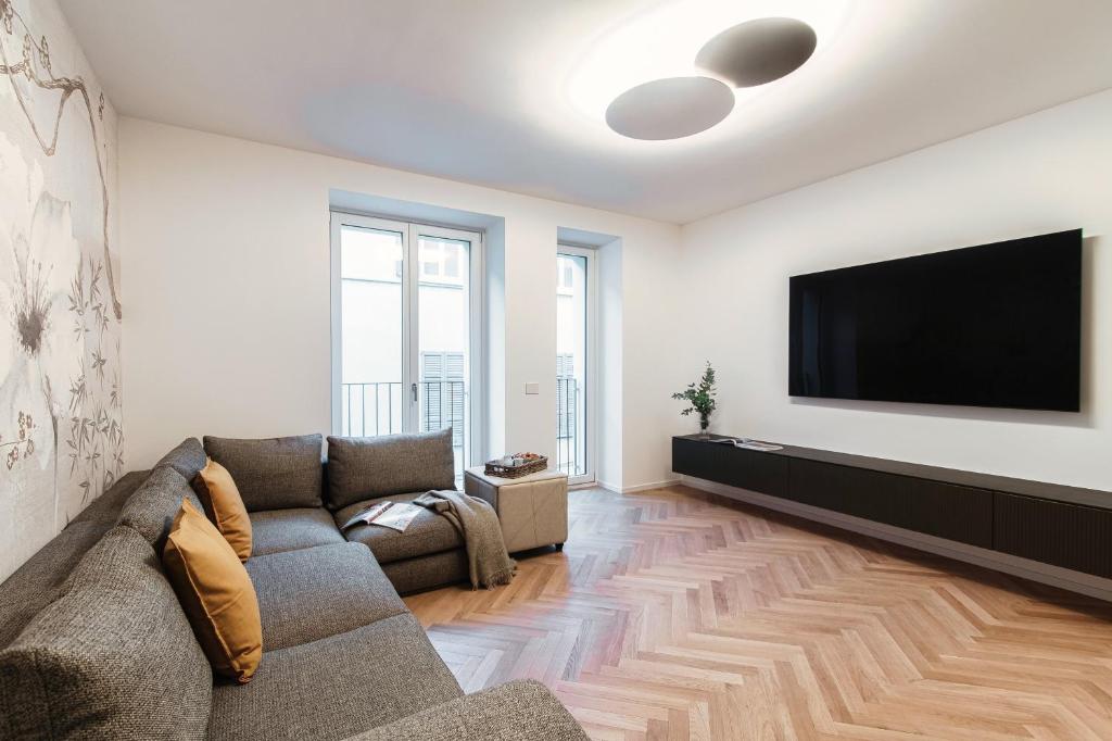 Stella - by MyHomeInComo - Appartement Met 3 Slaapkamers