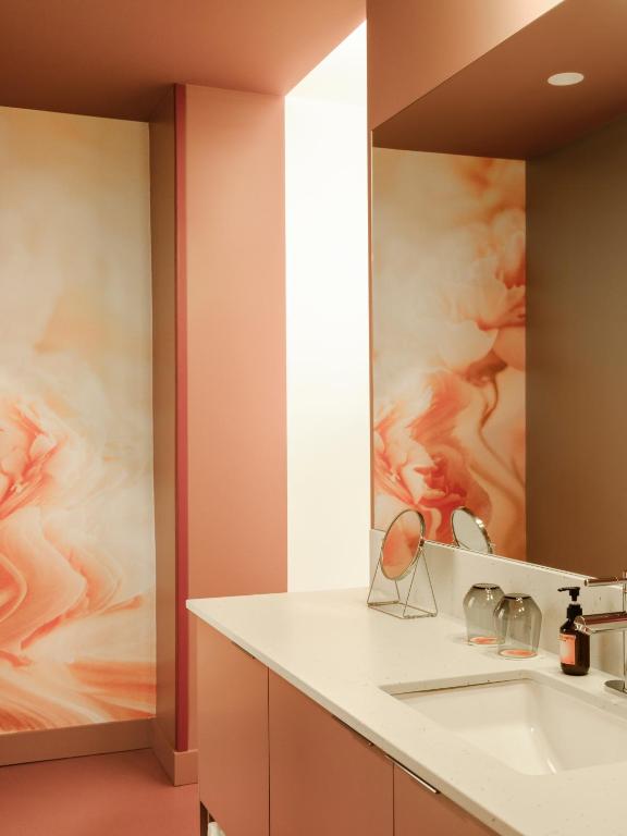 Rose - Hôtel Invisible - Resim 20