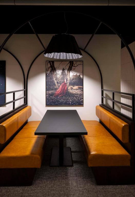 Radisson RED Galway - Resim 39