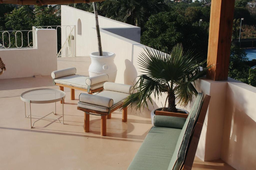 Amaroo Palms - Deluxe Villa