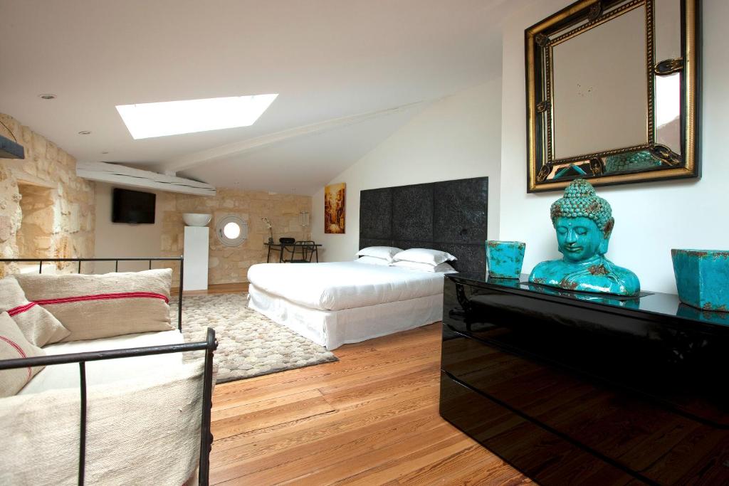 Une Chambre Chez Dupont - 16