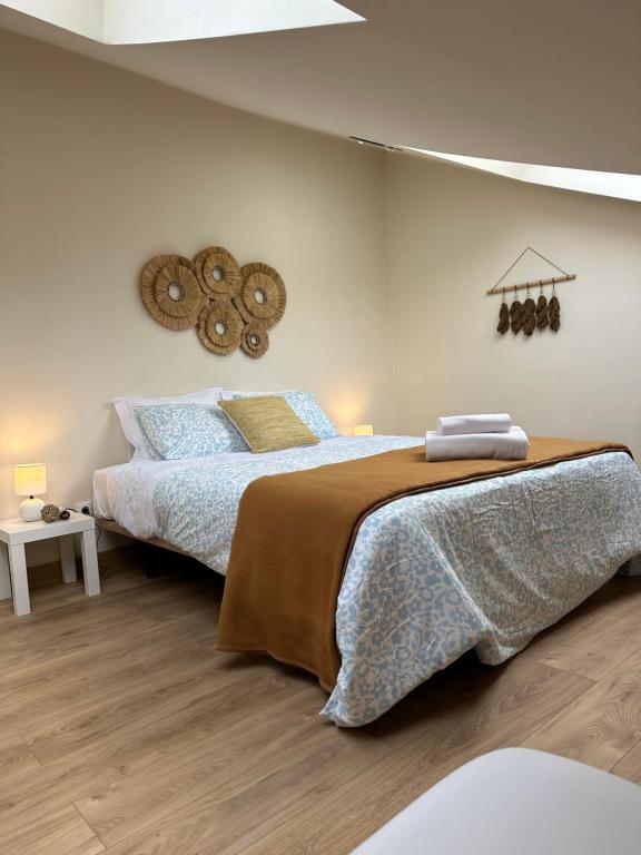 Postel nebo postele na pokoji v ubytování Finu Hub Guesthouse
