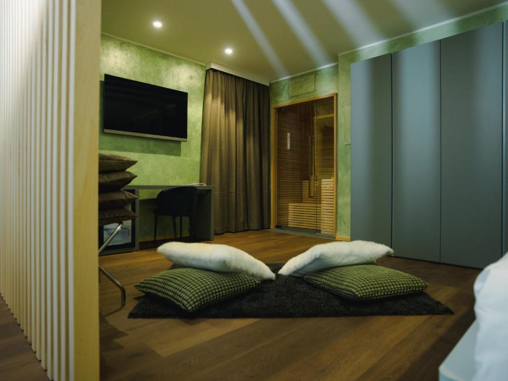 Roccaverde Hotel - Suite Deluxe Con Bañera De Hidromasaje