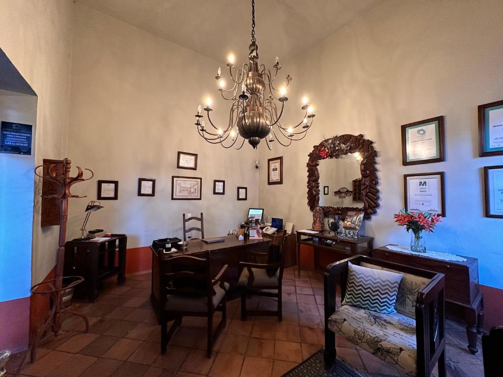 Posezení v ubytování Santa Elena Hotel Boutique