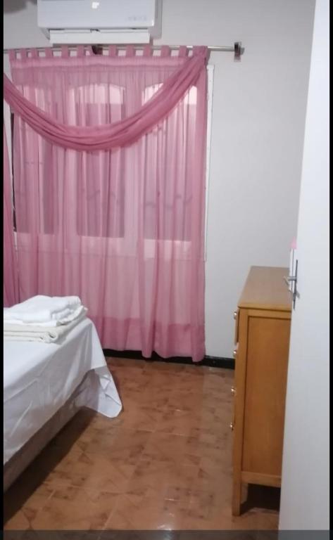 Postel nebo postele na pokoji v ubytování Oma luisa