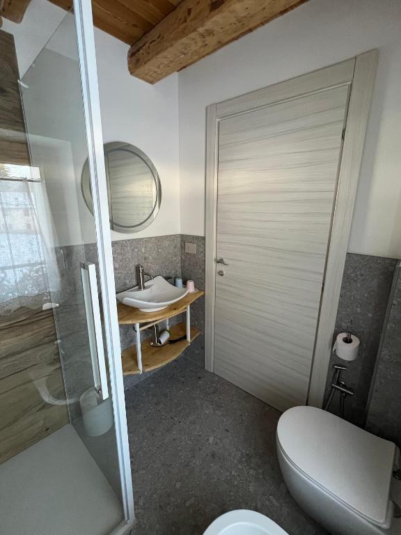 Koupelna v ubytování Locanda al Toal