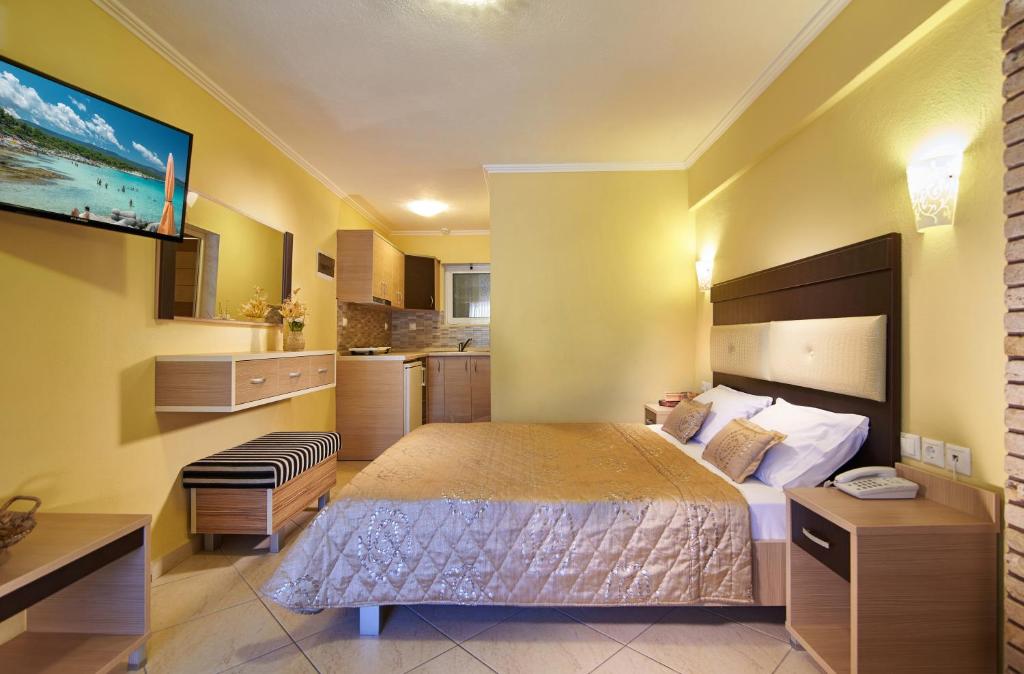 Hotel Agni On The Beach - 13