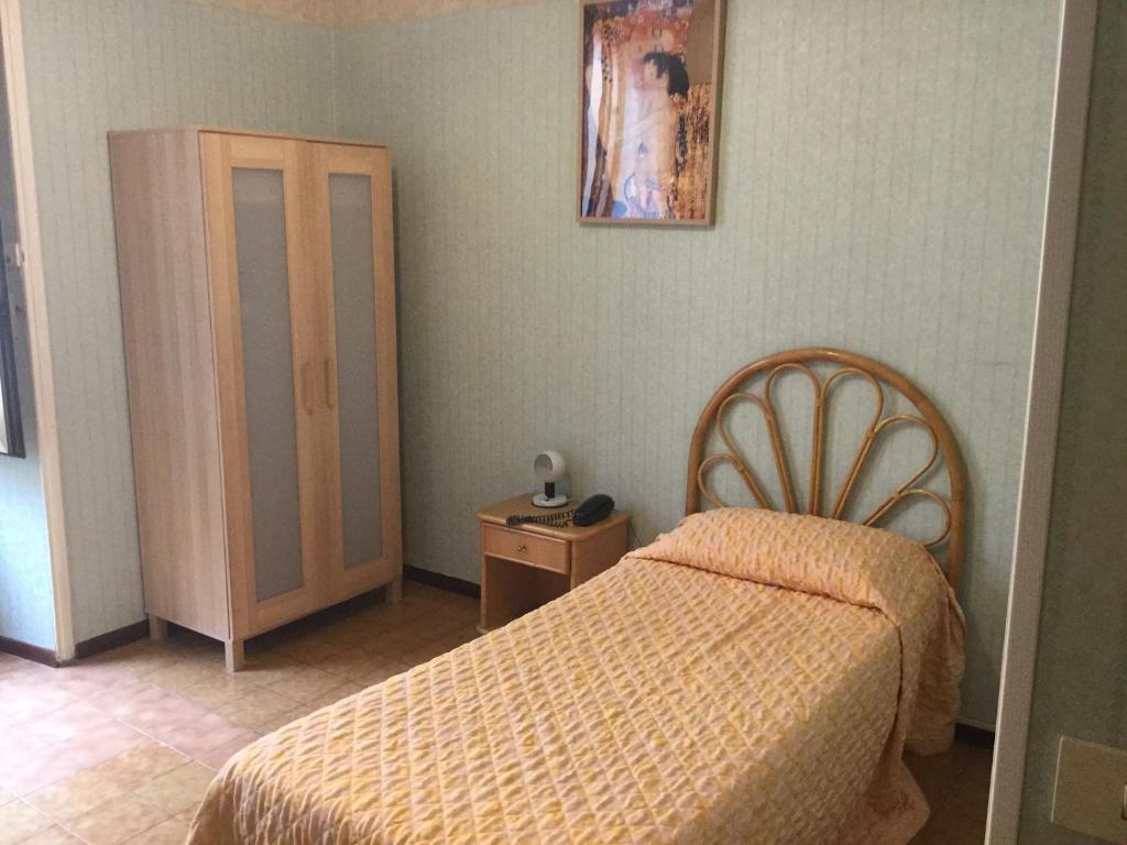 Hotel Touring - Resim 6