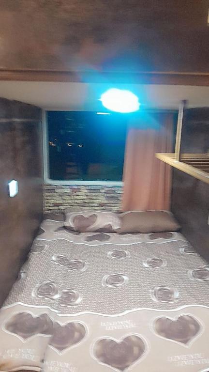 Postel nebo postele na pokoji v ubytování Petra dorms inn