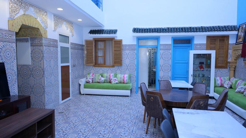 Posezení v ubytování Riad Sevilla