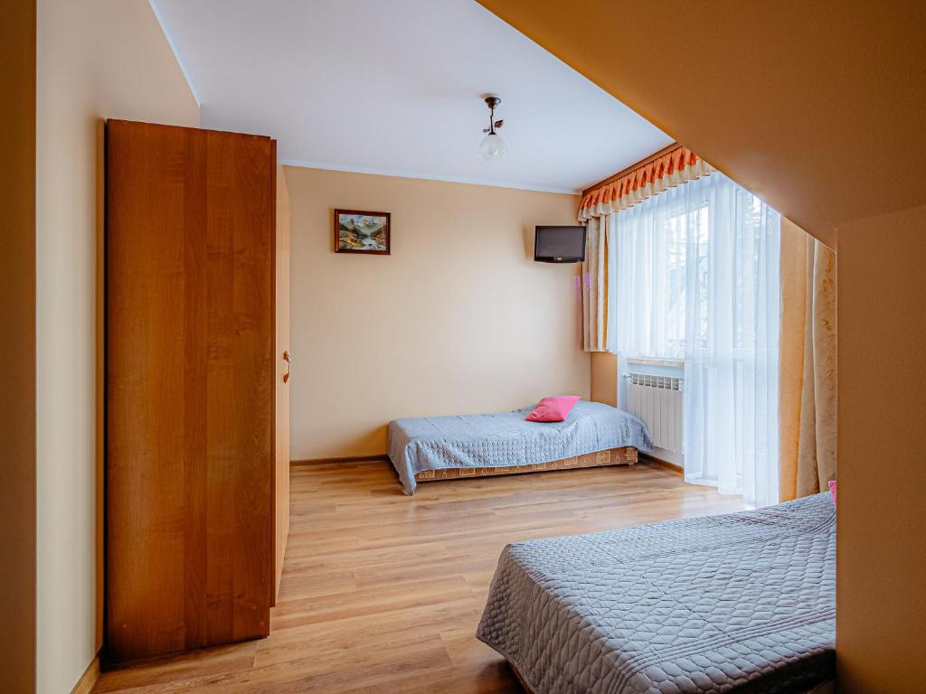 
Classic Quadruple Room
