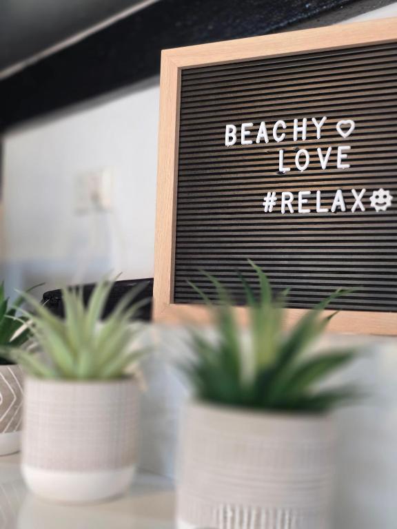 Beach Road Charmer - Resim 18