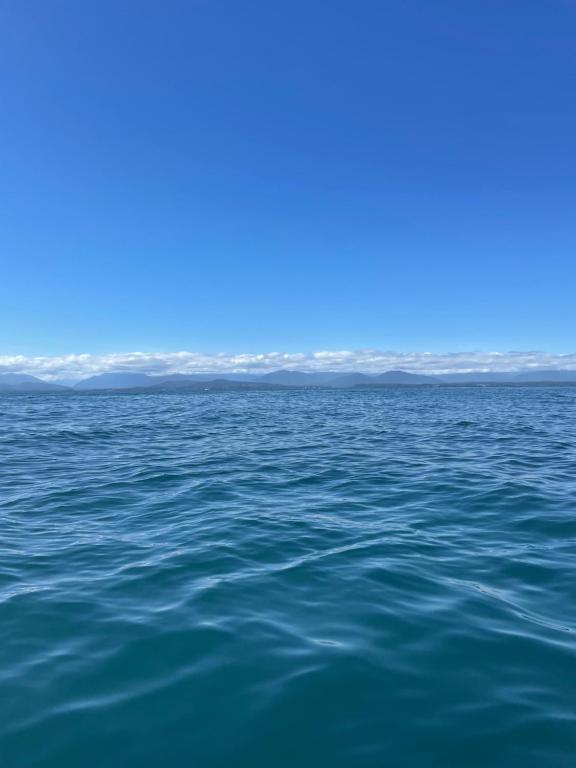 On the Beach - Resim 29