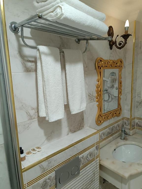 Koupelna v ubytování Leyenda Boutıque Hotel