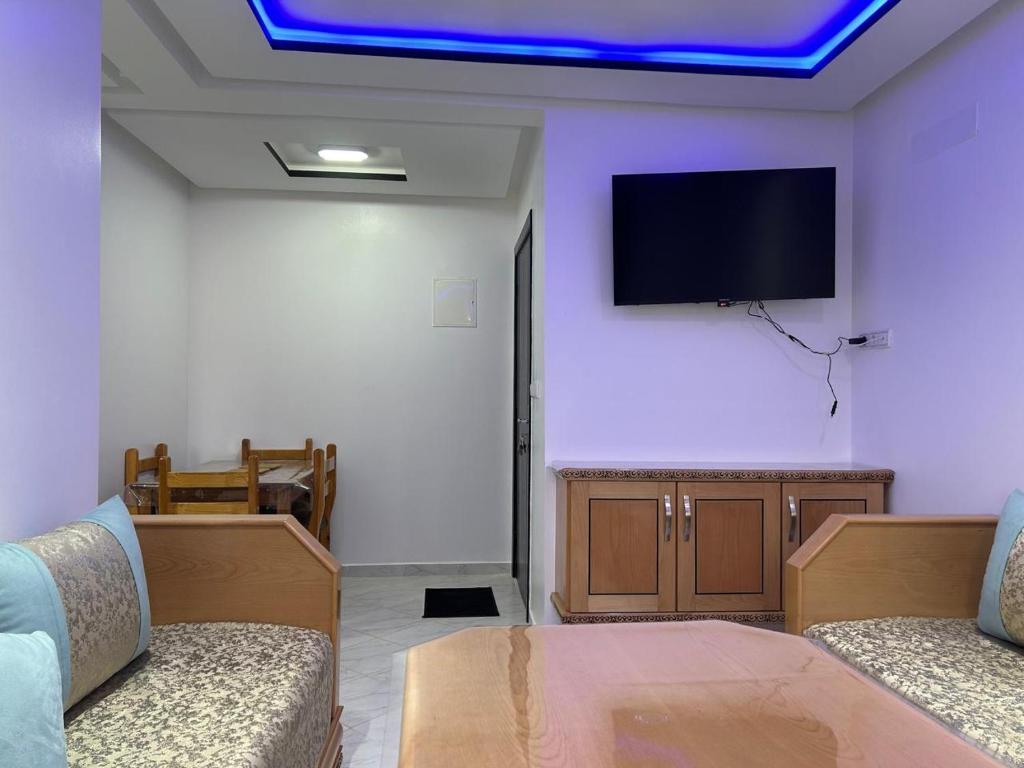 TV a/nebo společenská místnost v ubytování Apartment in Al Hoceima
