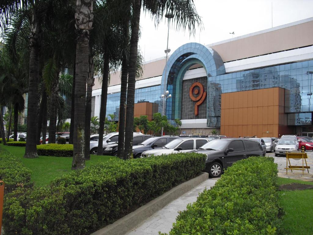  Aero Plaza Hotel
