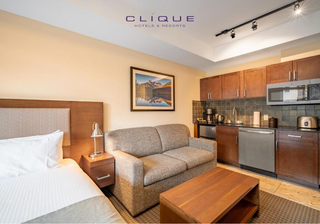 Falcon Crest Lodge by CLIQUE - Resim 10