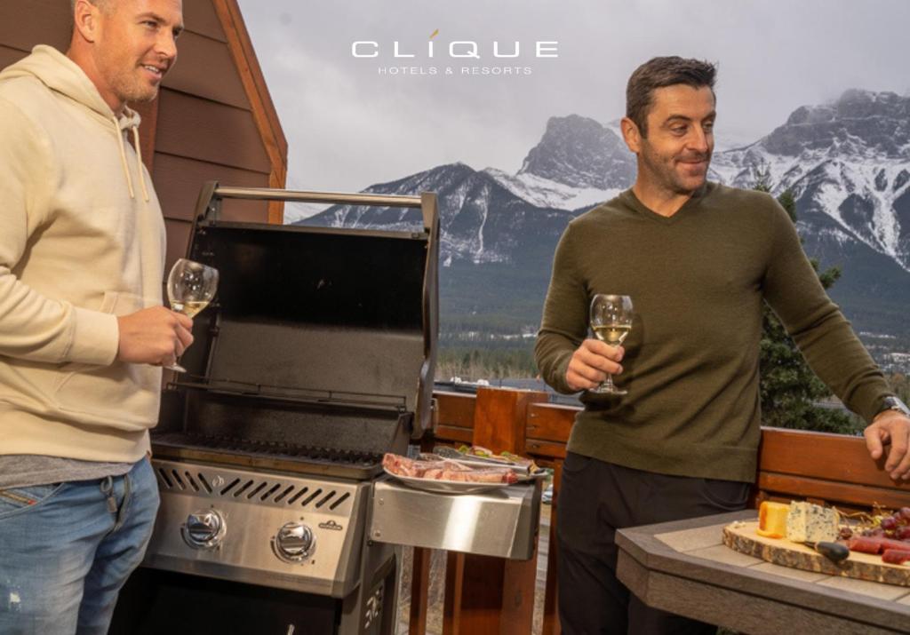 Falcon Crest Lodge by CLIQUE - Resim 43