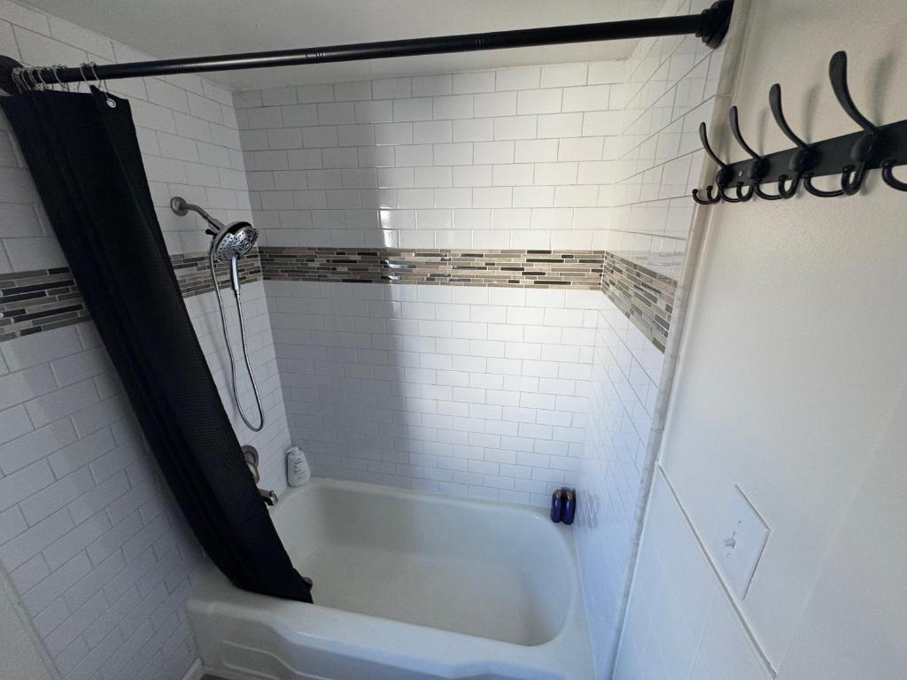 Koupelna v ubytování Midtown Hideaway 1 BR Nest
