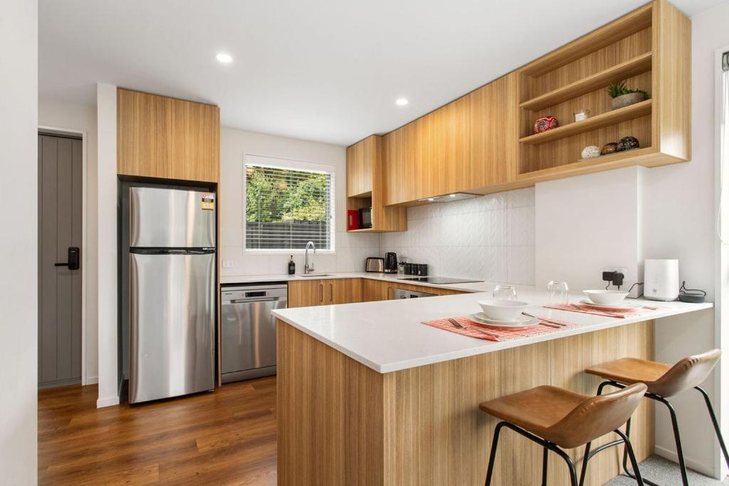 Immaculate Presentation, Carpark - Resim 9