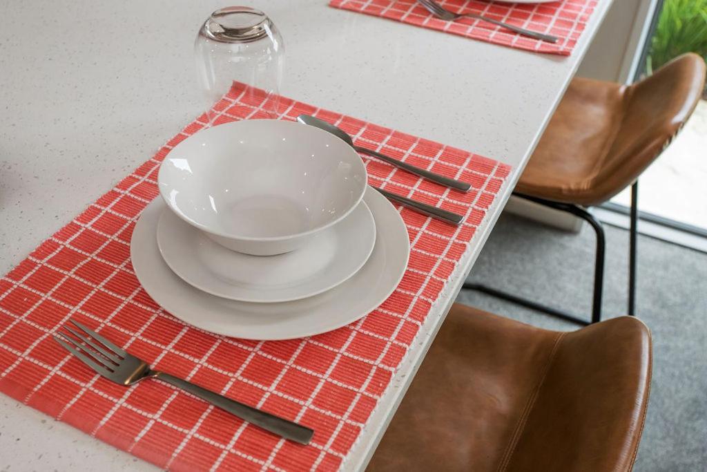 Immaculate Presentation, Carpark - Resim 14