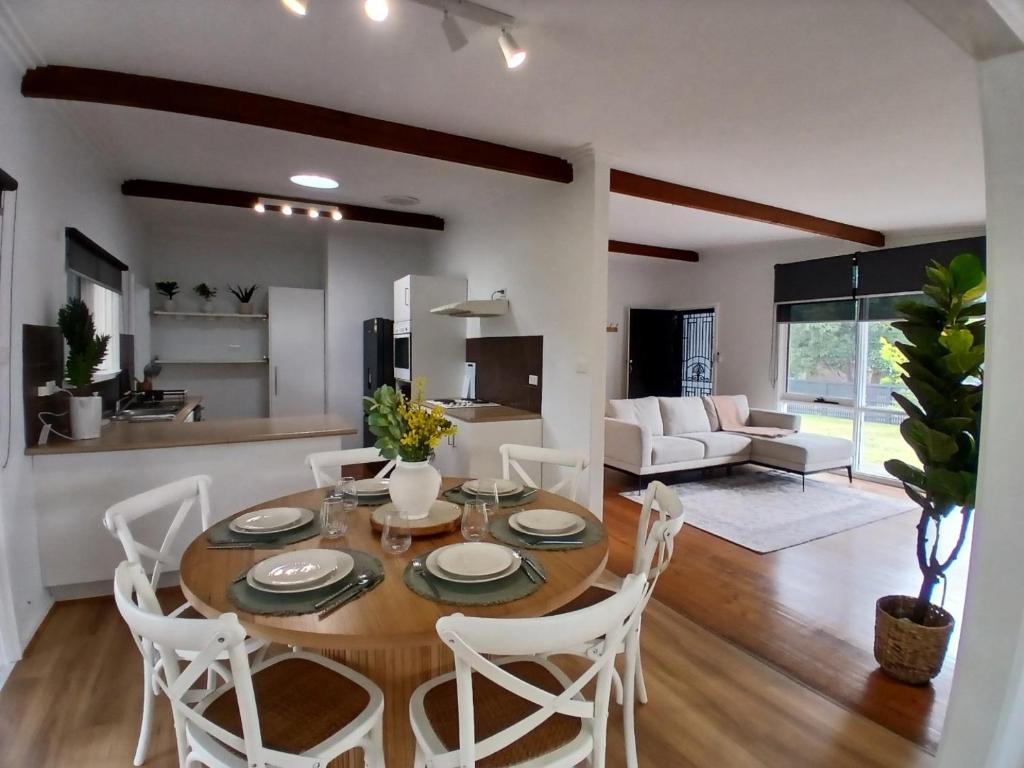 Dapur atau dapur kecil di Capel Sound Hideaway