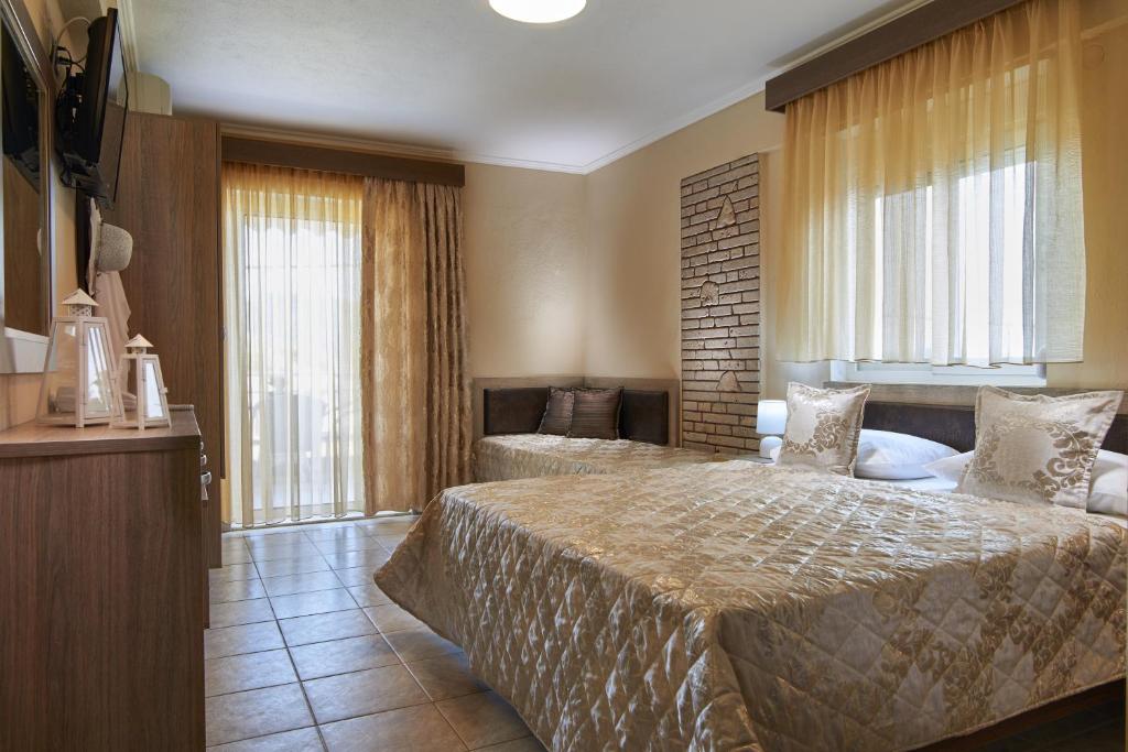 Hotel Agni On The Beach - 5