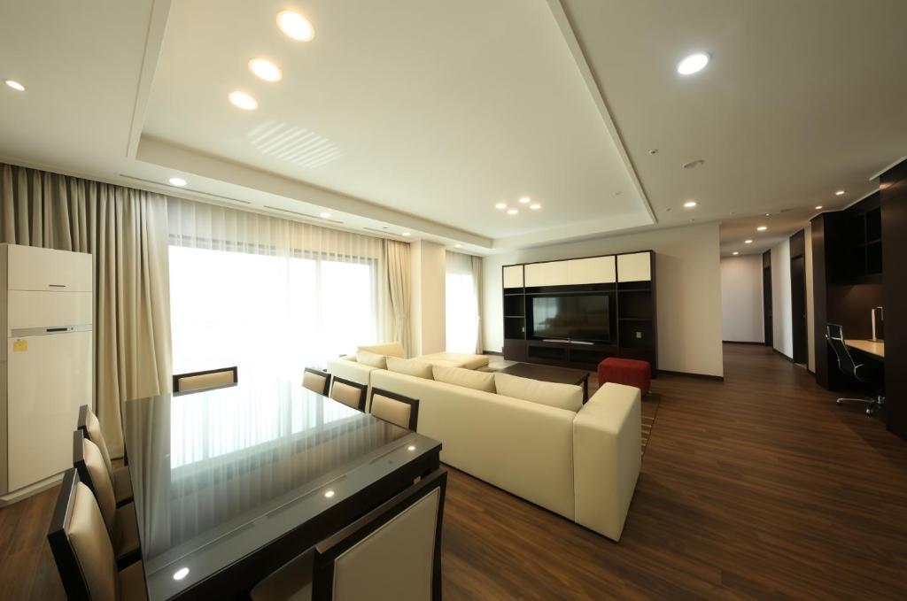 Orakai Insadong Suites - 