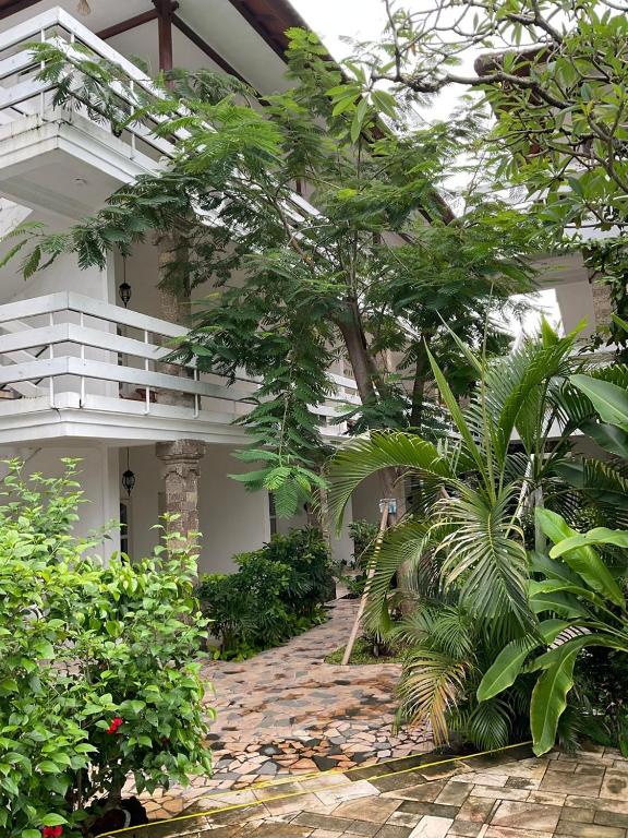 Zahrada ubytování Sari Bunga Hotel Legian Kuta Bali