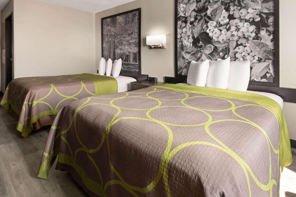 Super 8 by Wyndham Burnham/Lewistown - Queen Kamer Met 2 Queensize Bedden – Niet-Rokers
