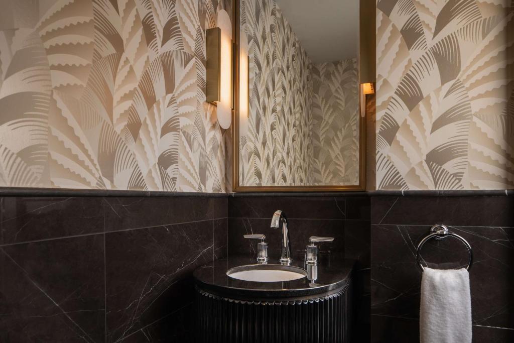 Hotel photo 43