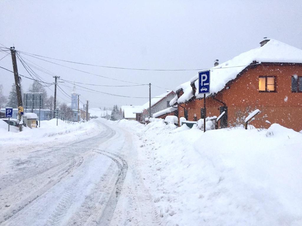 Dvojizbový Útulný Apartmán Oščadnica v zime