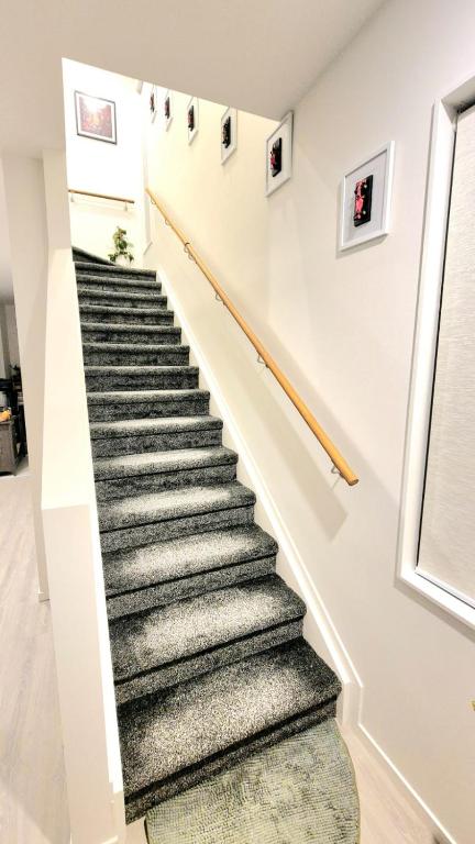 Brand New Beauty Home - Resim 9