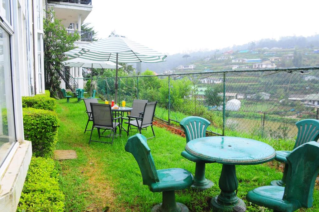 Zahrada ubytování Drizzle Ridge Hotel