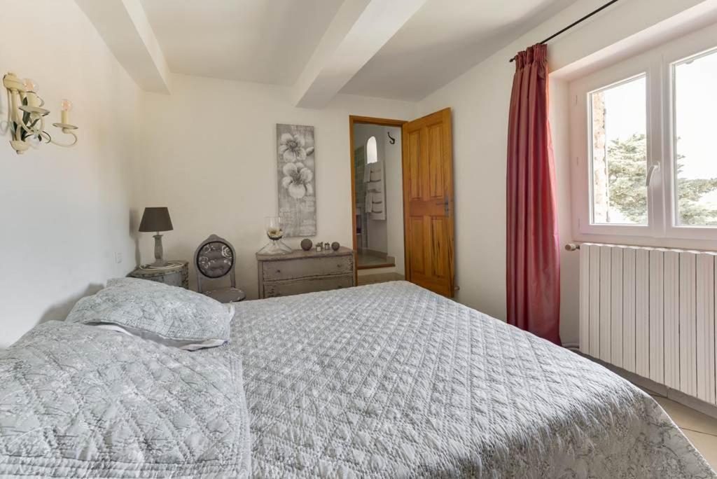 Chambre d'hôtes le Jardinage - Double Room With Pool View