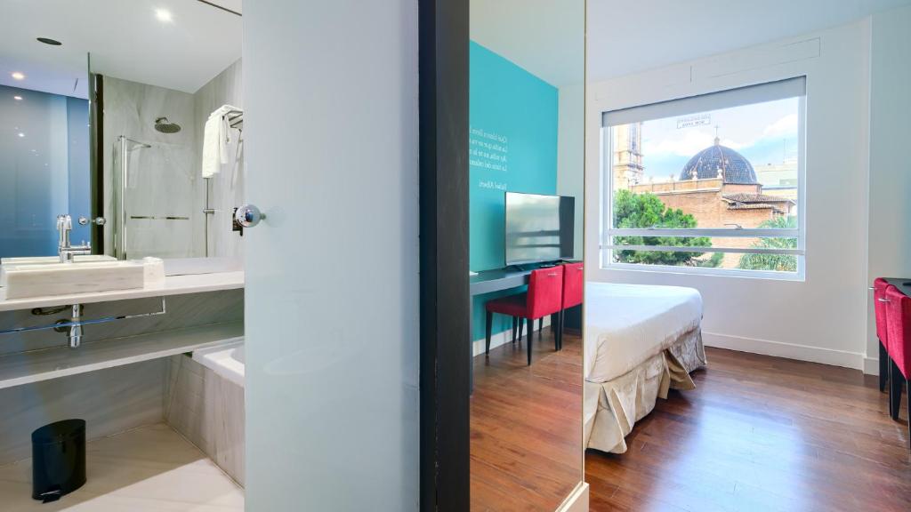 Sea You Hotel Port Valencia - Resim 36