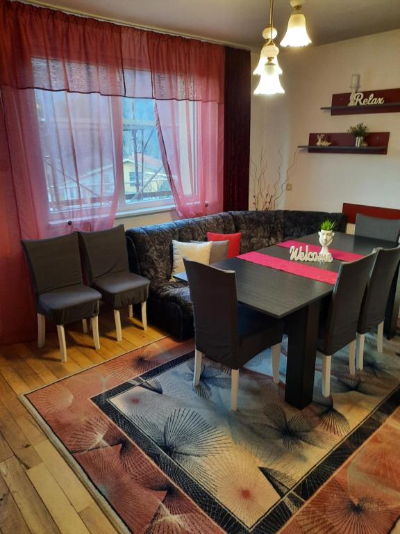 Posezení v ubytování Guest House Lazar Raykov