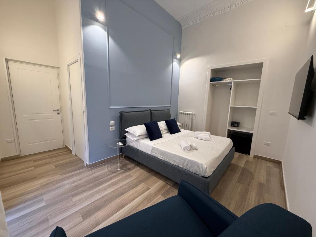 Sun Art Naples Rooms