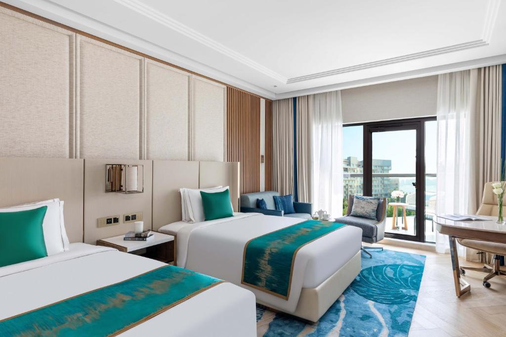 Taj Exotica Resort & Spa, The Palm, Dubai - 