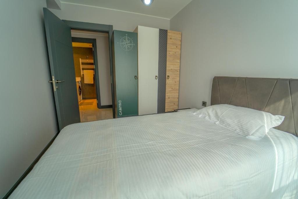 Postel nebo postele na pokoji v ubytování Comfortable 2Bedroom apartment in residence