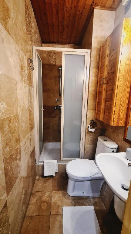 Downtown Apartments with shared kitchen - Resim 24