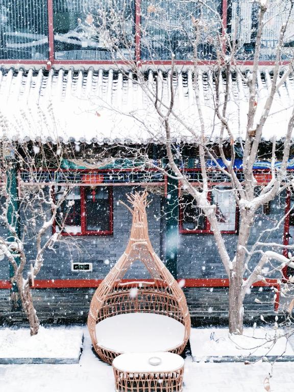Hotel Cote Cour Deductive Beijing - Quadrangle close to Tiananmen Square & Forbidden City & Nanluoguxiang, Walk to Wangfujing, English speaking, Free WiFi, Free Laundry, Free Wonton & Noodles with Tour ticket service, Free selfies with ancient costume v zimě
