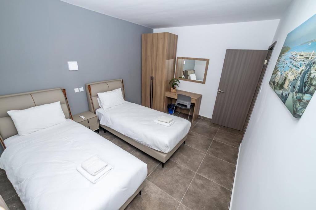 Charming Apartment with Country view 2BR - by HostMT - 12