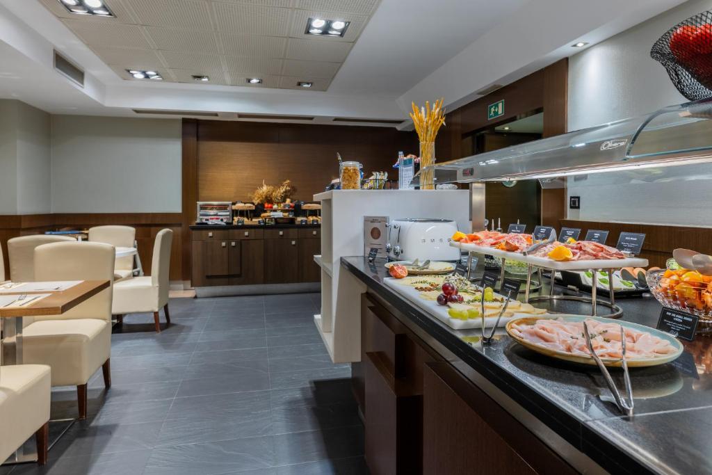 Barcelona Hotel Colonial - Resim 45