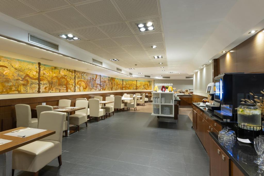 Barcelona Hotel Colonial - Resim 3