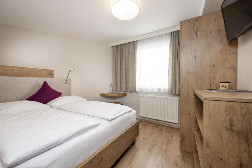 Austria Alpinhotel Ski IN Ski OUT an der Edelweissbahn - 13