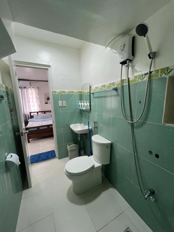 Koupelna v ubytování Princesa Michaella Hostel