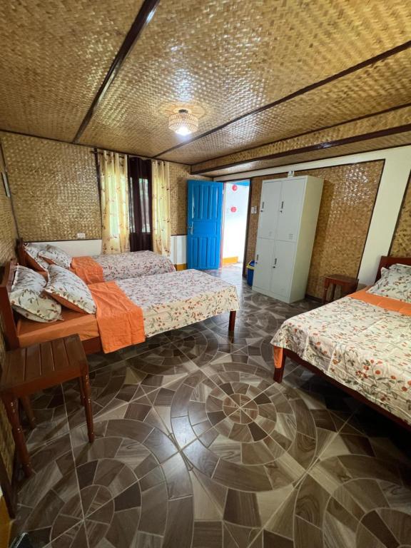 Postel nebo postele na pokoji v ubytování Princesa Michaella Hostel